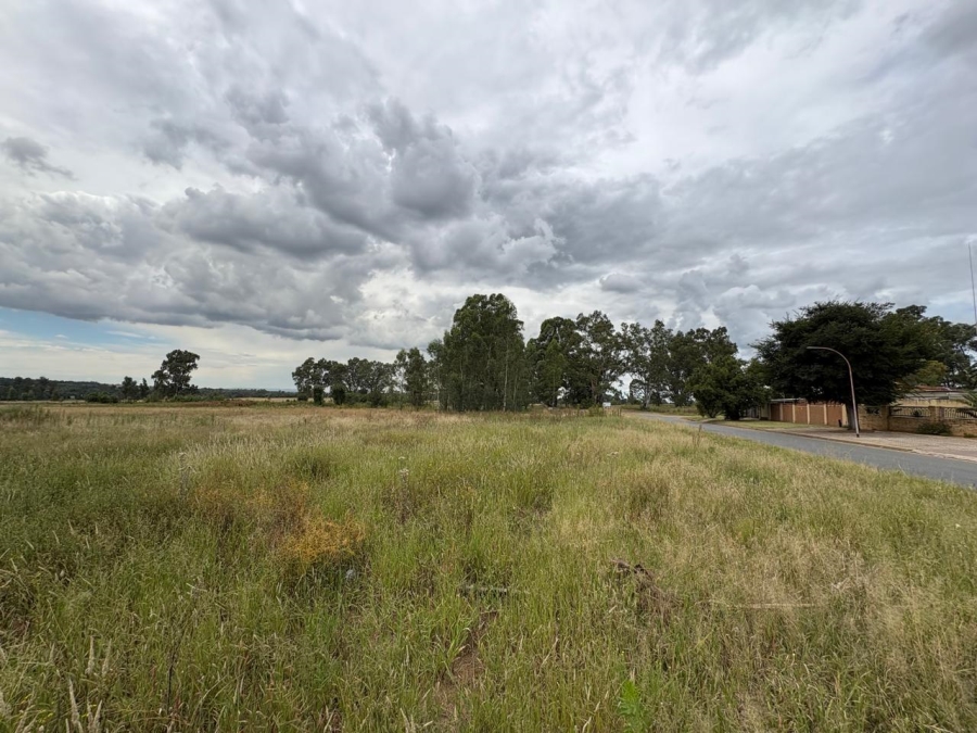 0 Bedroom Property for Sale in Vaalpark Free State